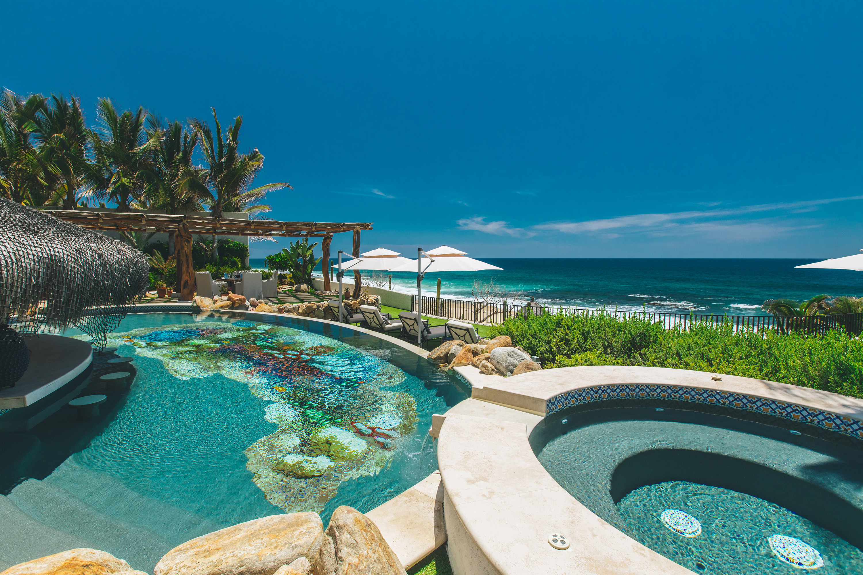 Luxury villa rentals in La Paz East Cape and Cabo Pulmo Mexico