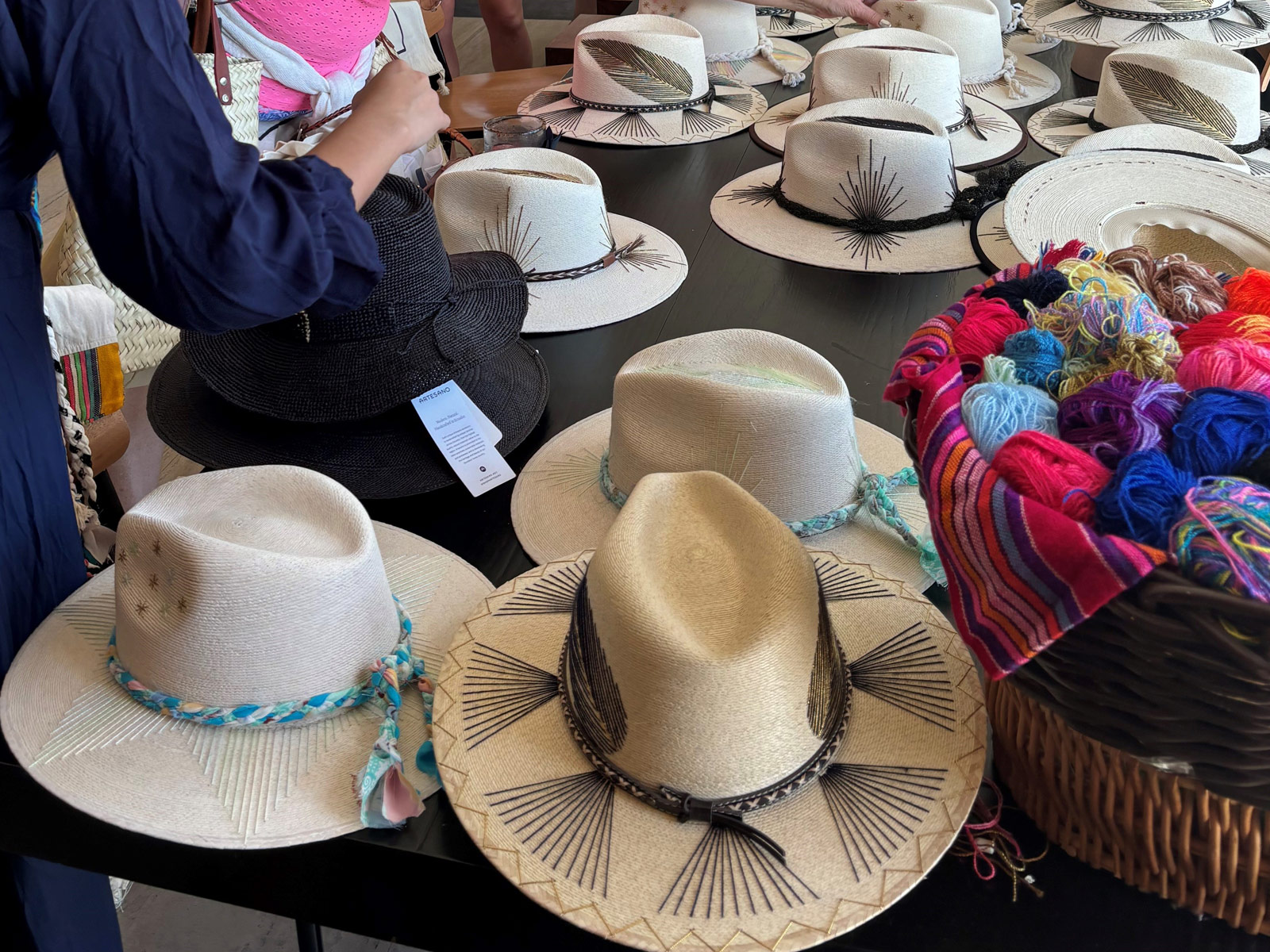 Enamor Art Custom Hat Parties in Cabo San Lucas